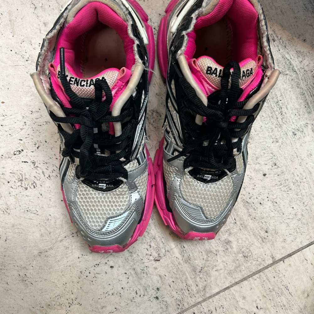 Balenciaga Women's Pink and Silver Sneakers